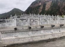 點擊查看詳細信息<br>標題：雕刻欄桿 閱讀次數(shù)：2925